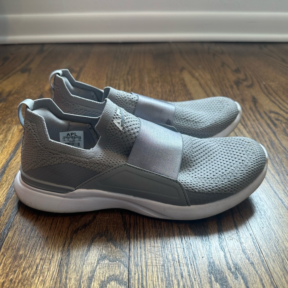 APL sneaker